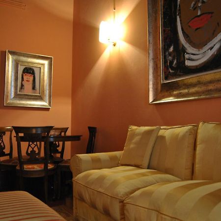 Residenza Palazzo Visdomini Bed & Breakfast Pietrasanta Room photo